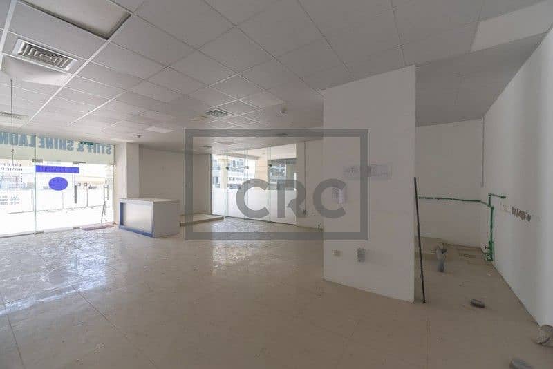 位于马岩街区，麦迪逊公寓 的商铺 1050000 AED - 5484269