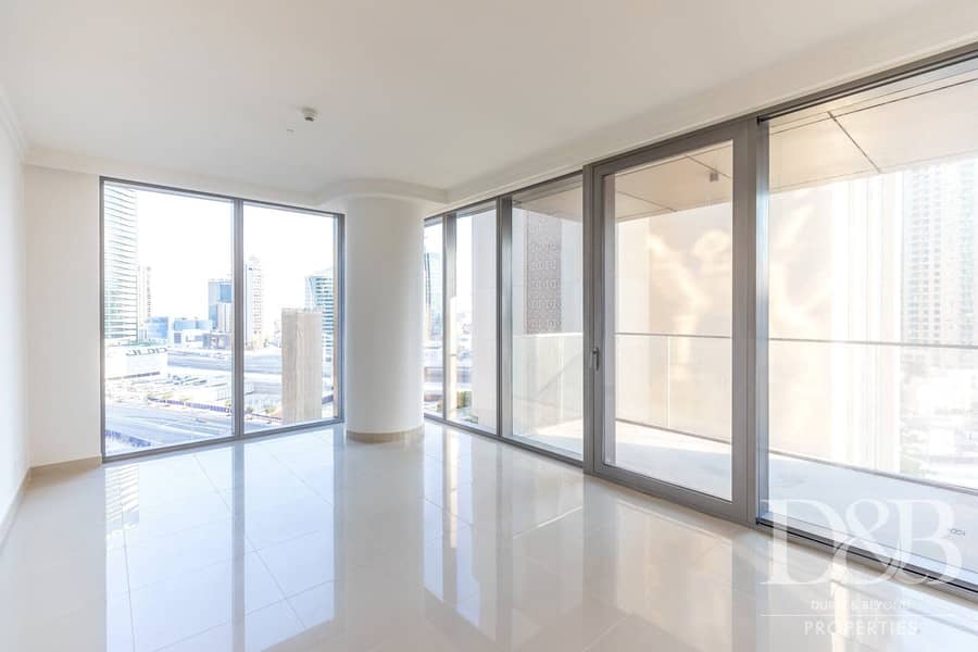 Large Layout 1 BR+Study | Spacious Balcony