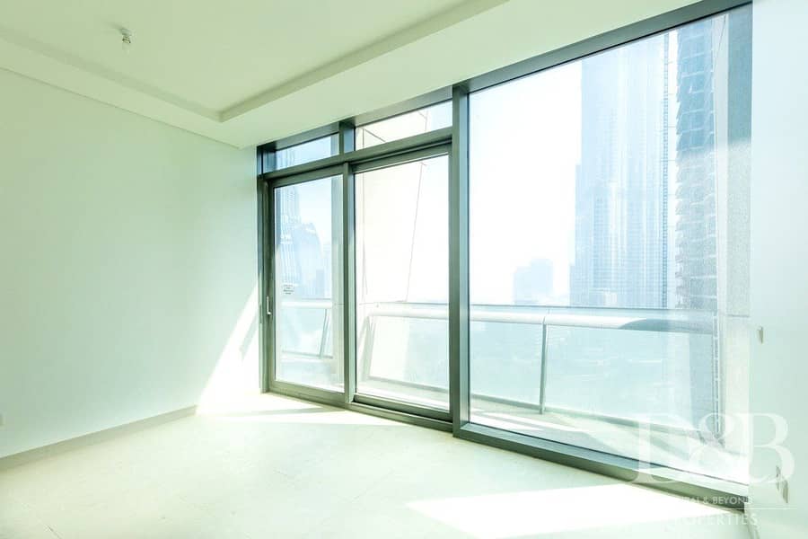 14 Massive Terrace | Burj Khalifa View | Ready Duplex