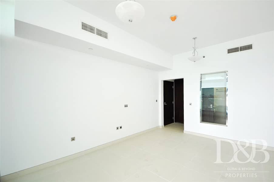 8 Sea View | Large terrace | Unfurnished