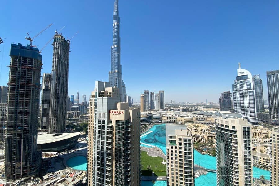 6 Fully Furnished| Burj Khalifa View| Luxurious