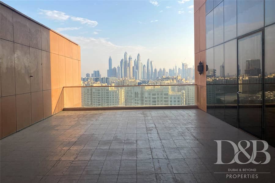 8 Sea View | Vacant Penthouse | Beach Access