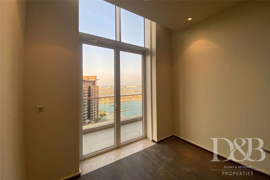 15 Sea View | Vacant Penthouse | Beach Access