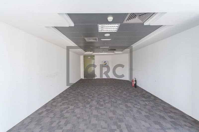 8 Fitted Office | Free Parking | On Main Raod