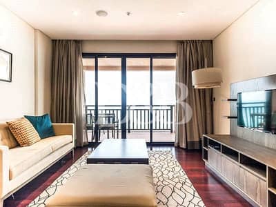 1 Bedroom Apartment for Sale in Palm Jumeirah, Dubai - Burj Al Arab view | Large terrace | Vacant