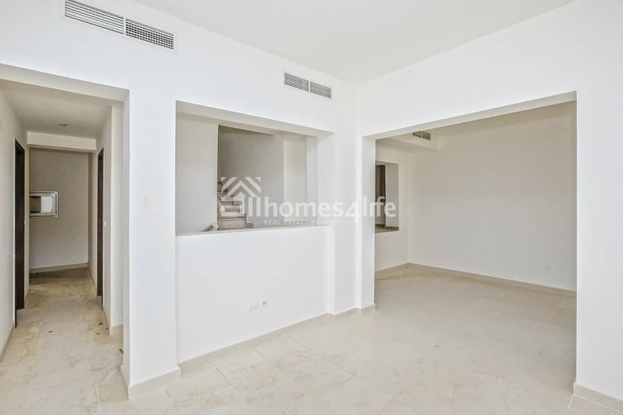 16 TYPE E| CLOSE TO PARK| MOTIVATED SELLER
