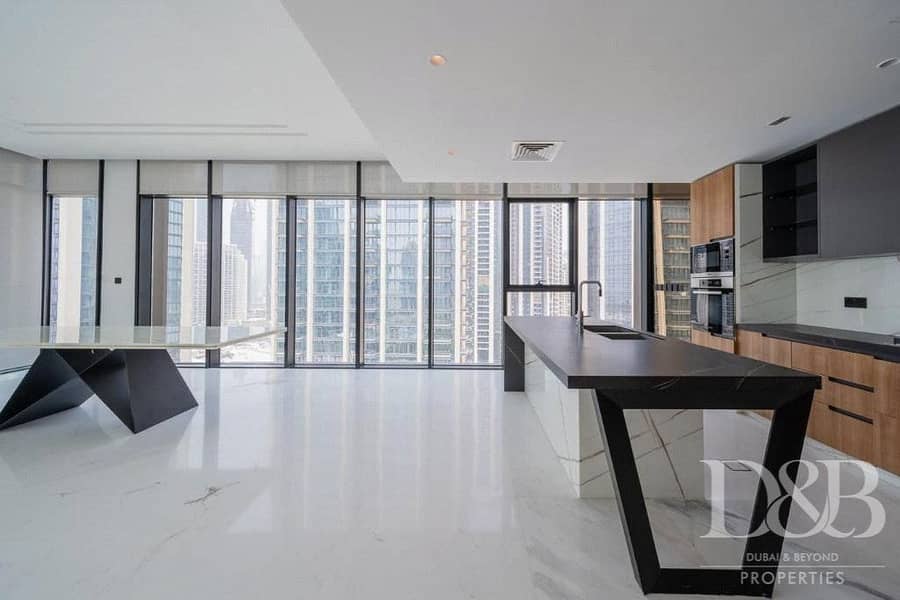 3 Stunning 3BR Penthouse at the Heart of Downtown