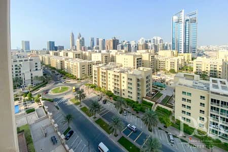 1 Bedroom Apartment for Sale in The Views, Dubai - LARGE BALCONY| COMMUNITY VIEW| WELL MAINTAINED
