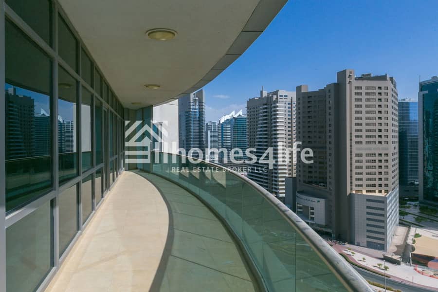 27 Beautiful 2BR Apartment with Huge Balcony