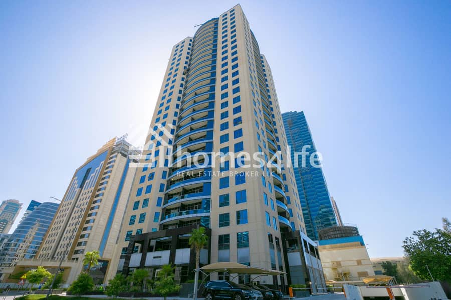 35 Beautiful 2BR Apartment with Huge Balcony