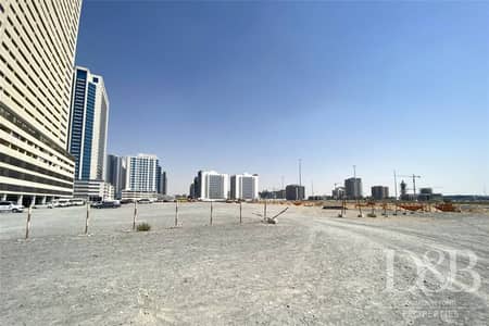 ارض سكنية  للبيع في مجمع دبي ريزيدنس، دبي - ارض سكنية في مجمع دبي ريزيدنس 30000000 درهم - 5266531