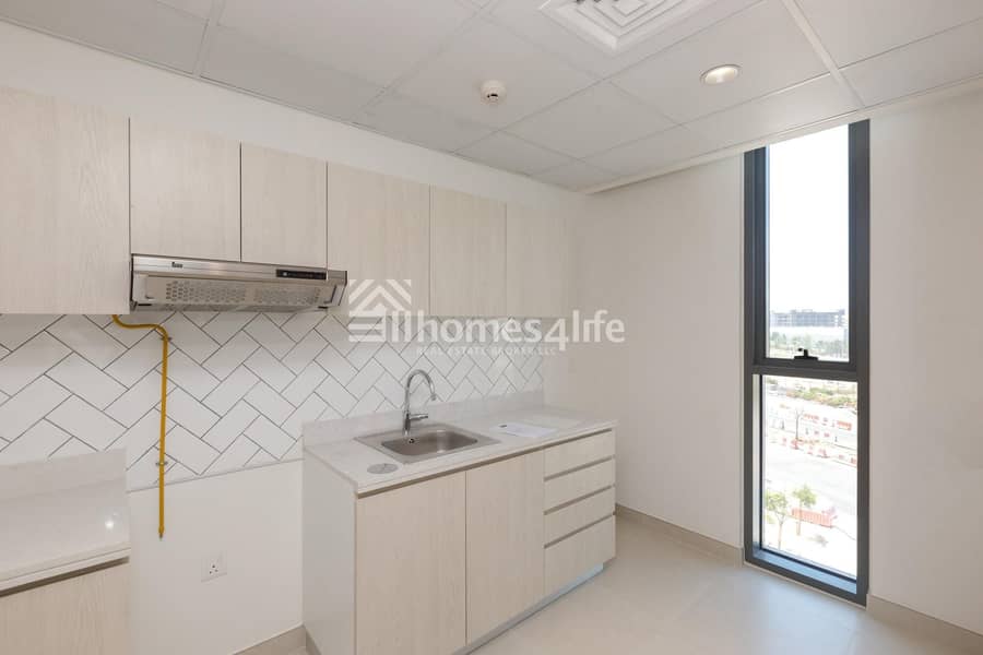 12 Large Space | with Balcony |  Amazing Spacious Apartment