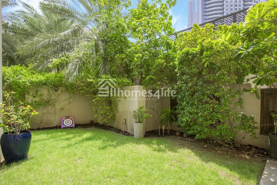 3 Burj View with Private Garden 3BR + Maids