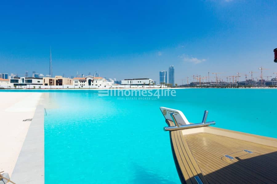7 Premium villa plots on a crystal lagoon in the heart of Dubai