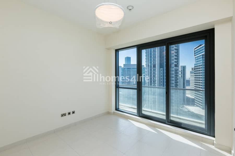 8 Downtown |  2BR | High Floor | Brand New