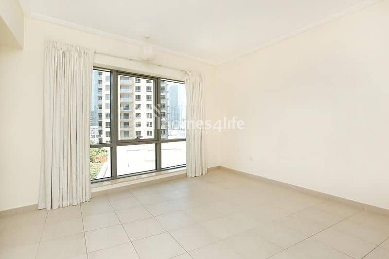9 Spacious 1 Bedroom| High floor| Invest now