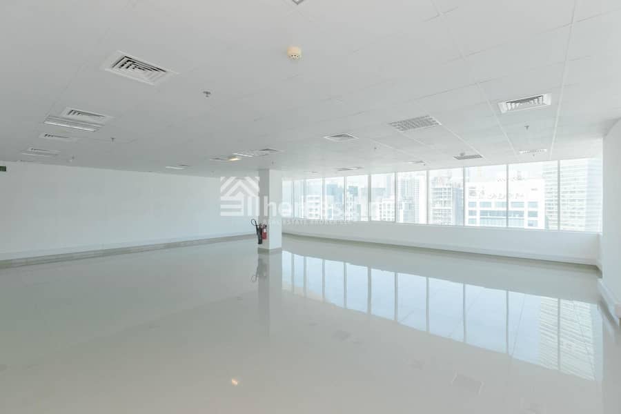 7 Panoramic Views | Full Floor | Fitted Office