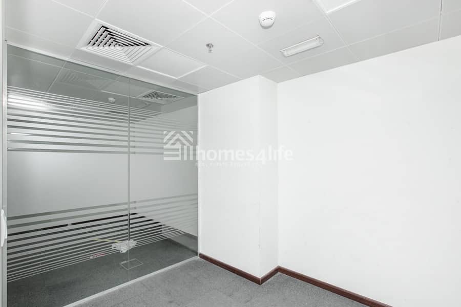 7 Elegant Fully Fitted Office I 4 Parking Spaces