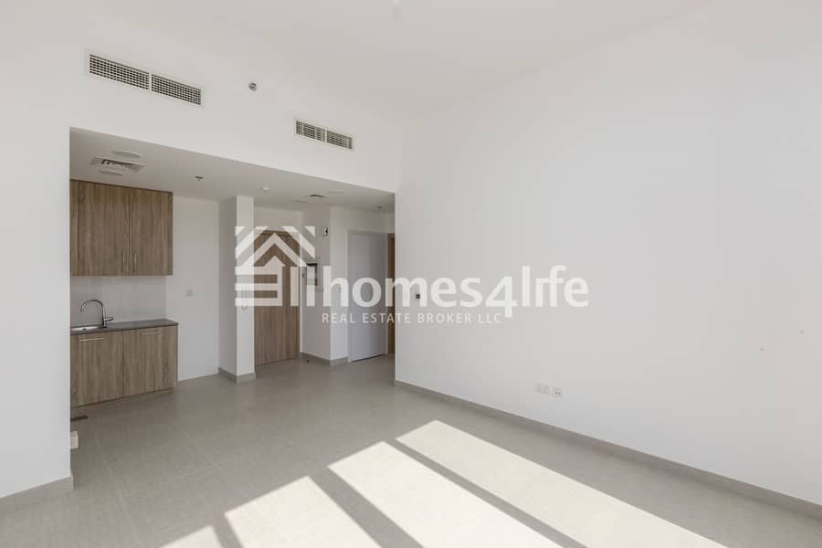 3 Vacating Soon | Bright And Spacious 1 Bedroom
