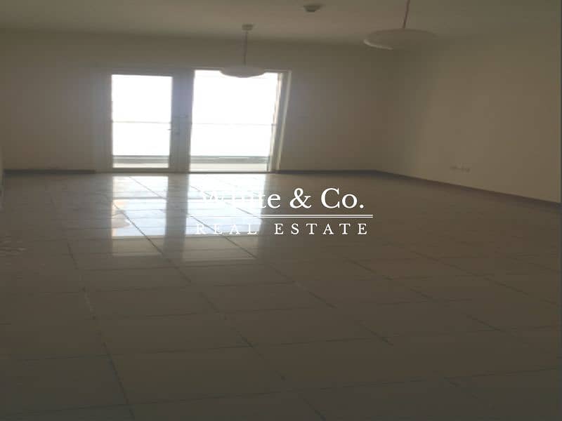 4 Chiller Free | 2 Balconies | Spacious 2 Beds