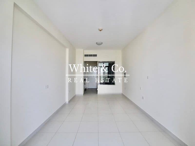 8 SEA VIEW | HIGH FLOOR| VACANT NOW
