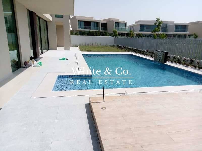 B1 Park View| Private Pool| Immaculate