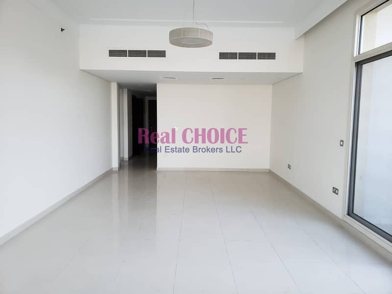 Spacious | Burj View|12 Cheques| 2wks Grace Period