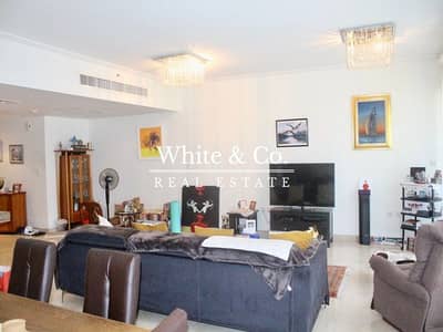3 Bedroom Villa for Sale in Downtown Dubai, Dubai - Garden / Duplex / Maids / Motivated Seller