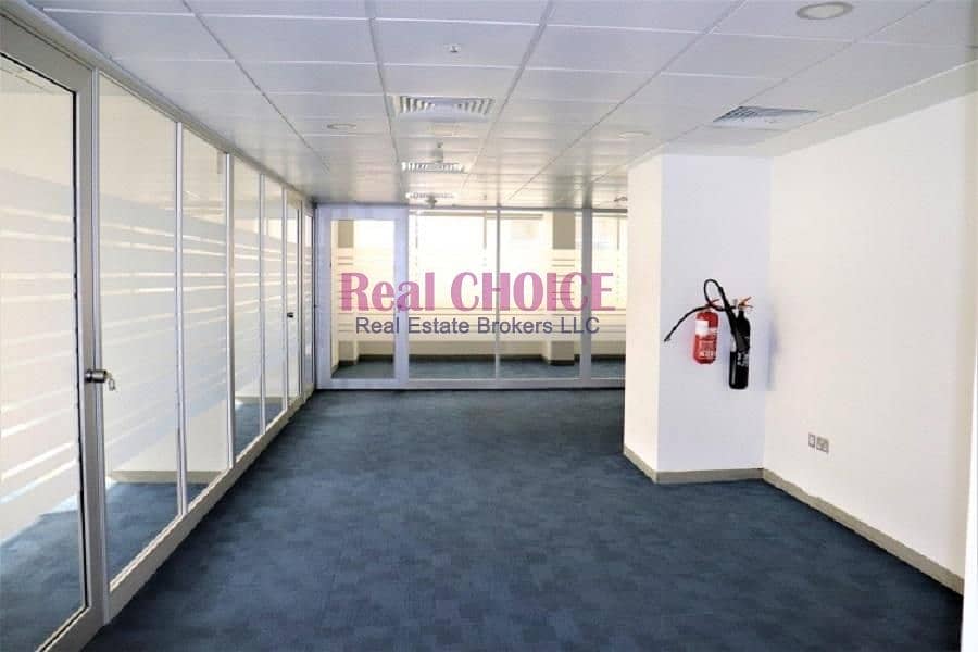 Spacious Fitted Office | Chiller and Water Free
