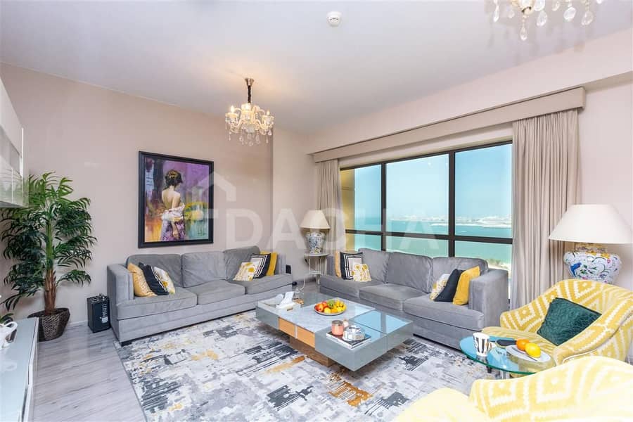 EXCLUSIVE: Sea Views / Large Layout 3 Bedroom!