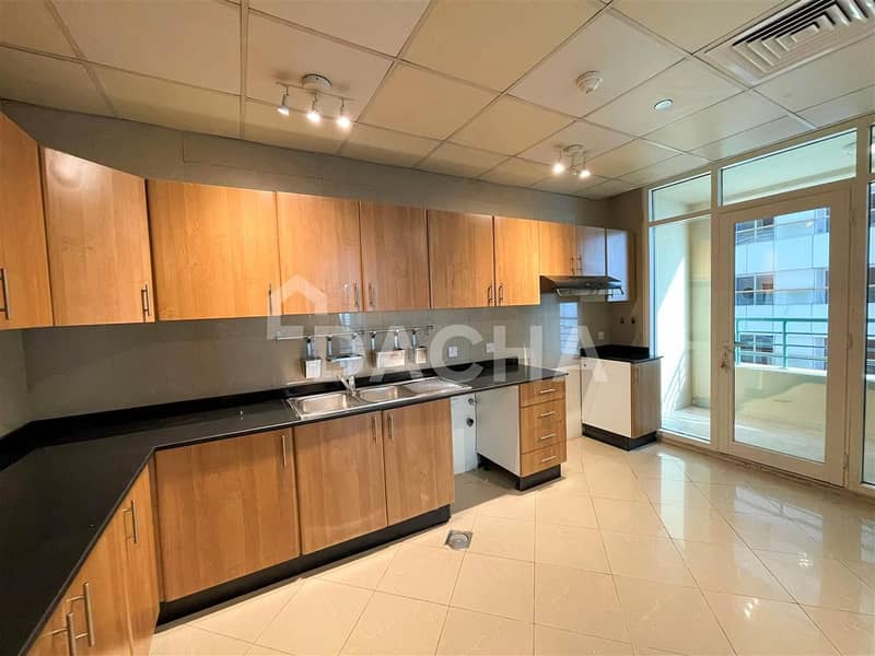 6 Sea & Palm view / Unfurnished / Vacant / Rare unit