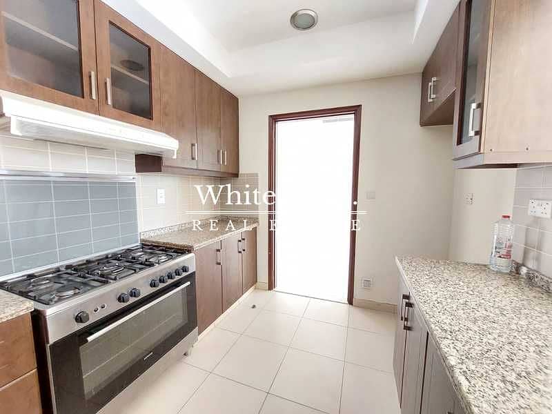10 Reem- Mira 4 bed in a Good location