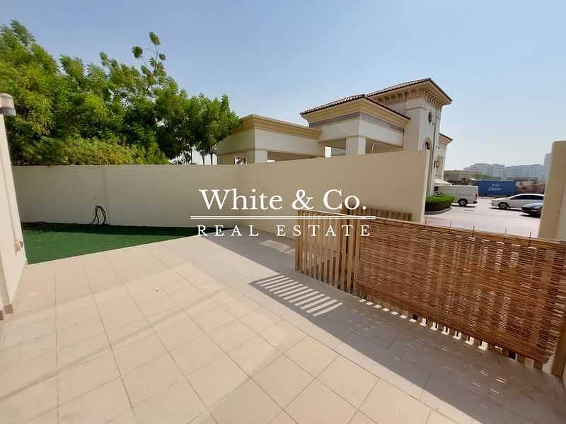 15 Reem- Mira 4 bed in a Good location
