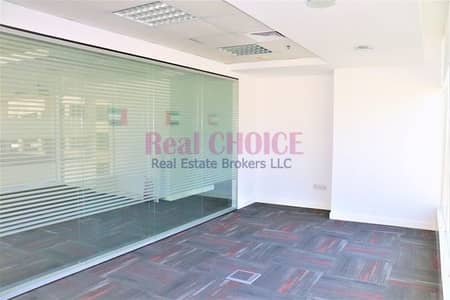 Office for Rent in Sheikh Zayed Road, Dubai - Glass Partitioned | Carpeted | SZR Jumeirah Views