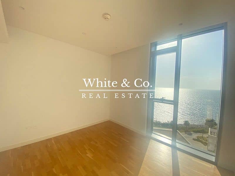 8 Vacant | 2 bed + Maids | Full sea view