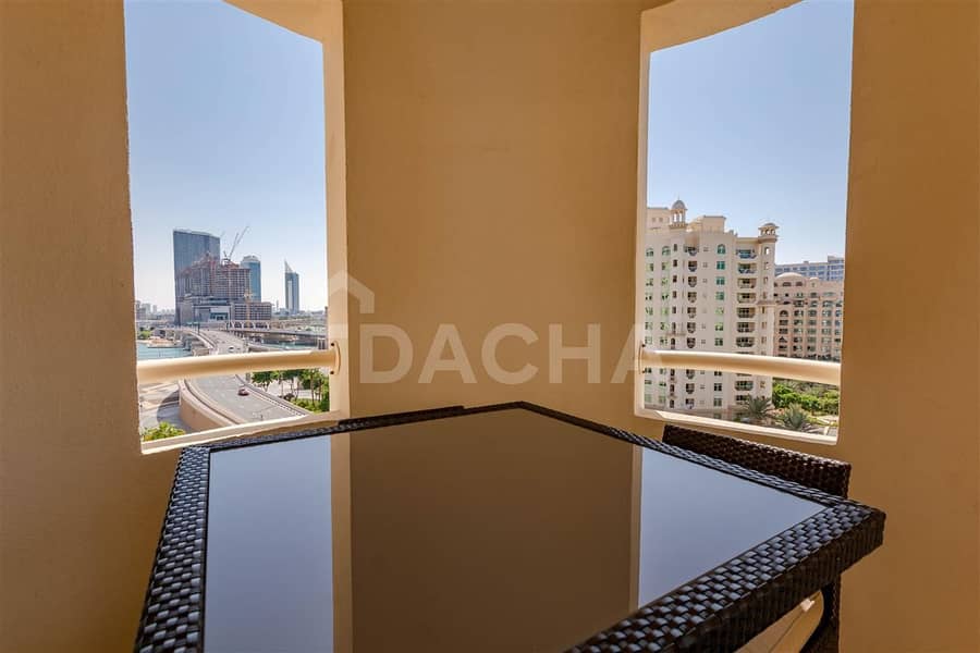 14 Exclusive: High Floor 3 BED / Beach Side / Vacant!