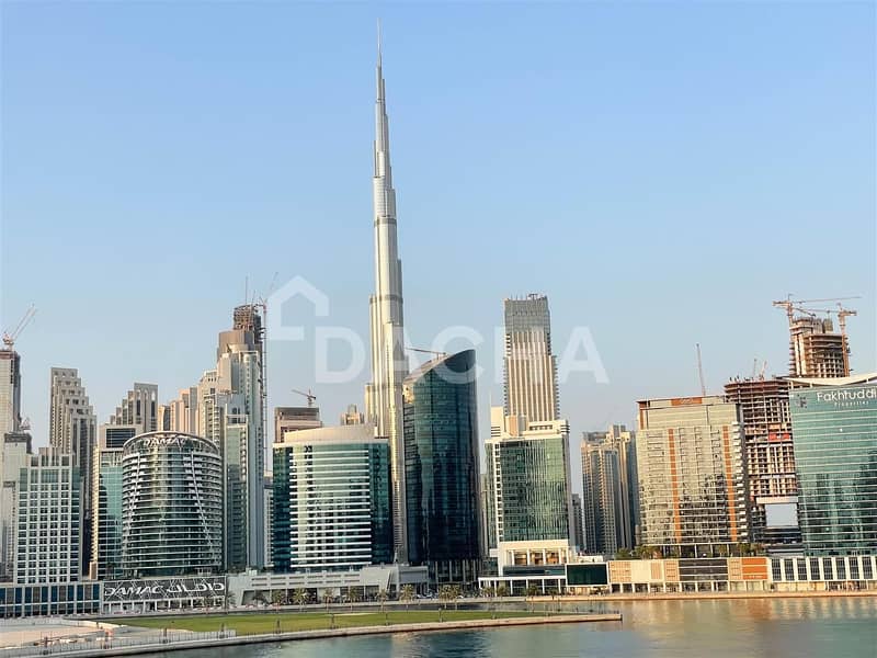 9 Stunning Burj Khalifa View / Two BR / Easy Access