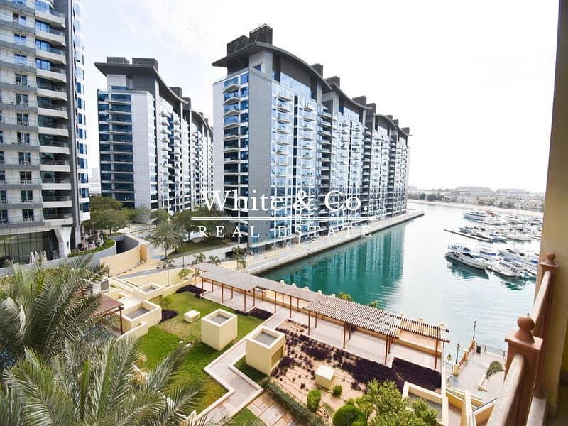 Immaculate Condition | 2 Parking | Sea View