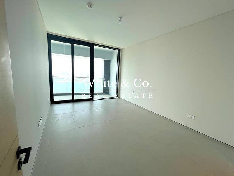 10 Largest 2 Bed | Full sea views | Vacant