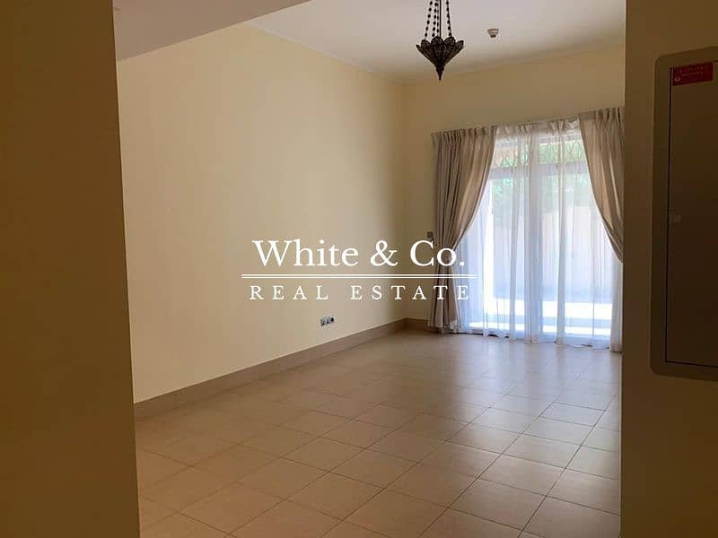 4 SPACIOUS | CHILLER FREE | WELL MAINTAINED