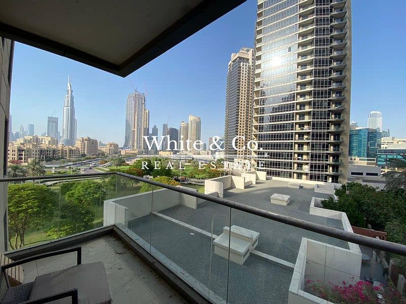 BURJ VIEWS / LOWER FLOOR / FULLY FITTED KITCHEN