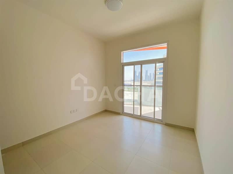 7 Brand New / Large Apartment / Available to View Now