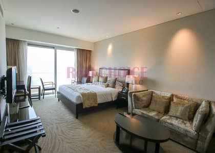شقة فندقية  للايجار في دبي مارينا، دبي - شقة فندقية في العنوان دبي مارينا (فندق المول) دبي مارينا 100000 درهم - 4504346