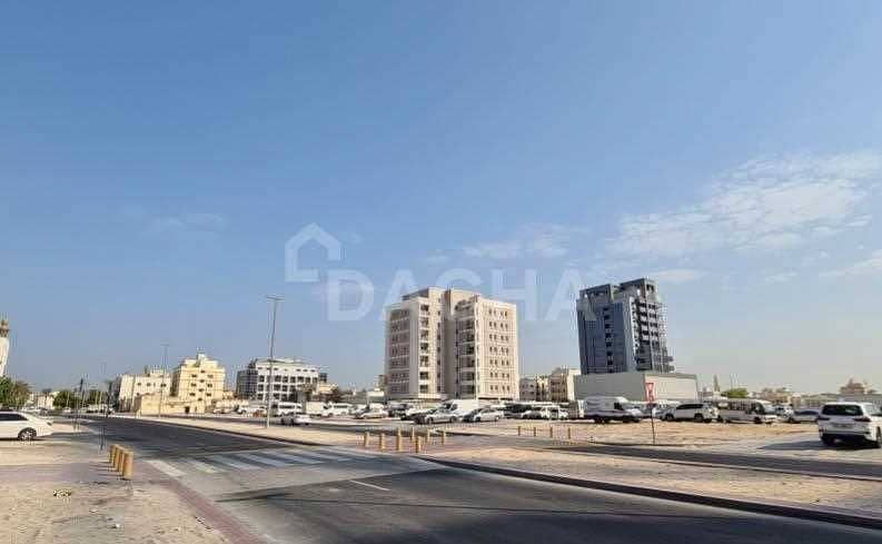 2 Premium Location Freehold Land / Near SZR