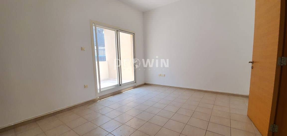 VERY SPACIOUS  TOWNHOUSE  |BEST DEAL | JVC !!!