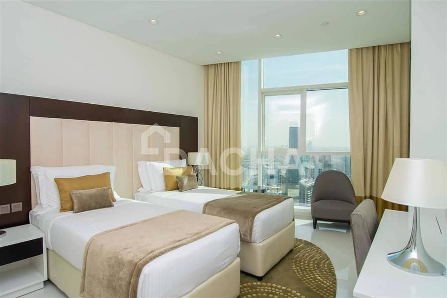 12 Exclusive Fully Furnished 3 BED +M / Best View