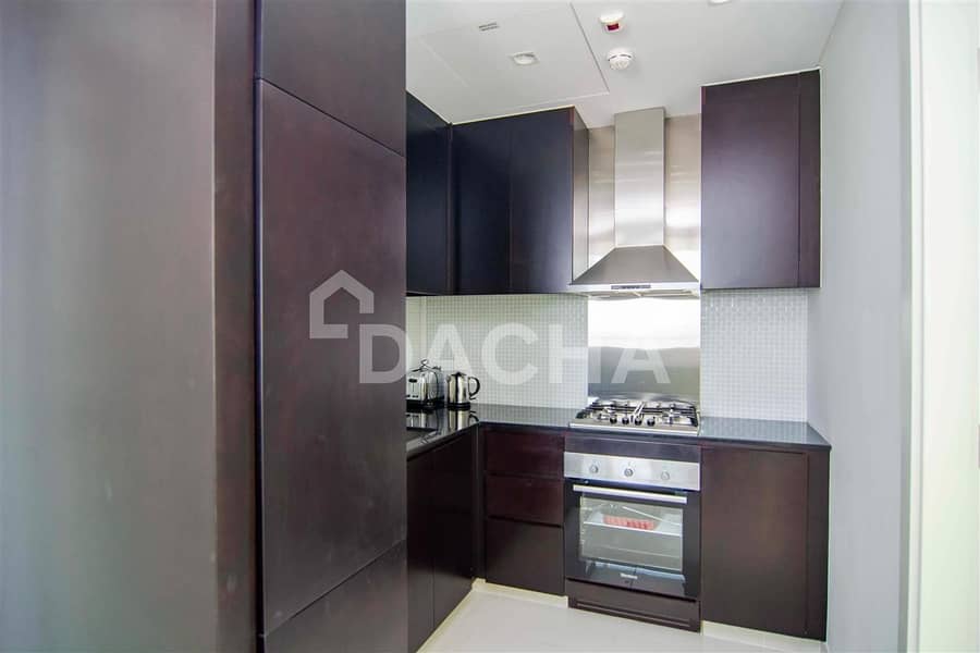 19 Exclusive Fully Furnished 3 BED +M / Best View