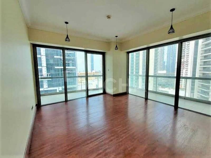 4 Large Apartment / Study Room / Low Floor