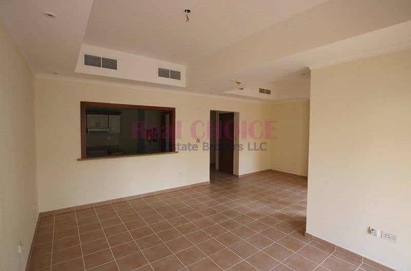 Ground floor big 2BR Apartment with 12chqs payment