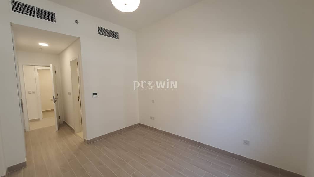 Fully Automated | High quality elegant finish | 3 BR Apt With Maid , Laundry & Roof Terrace !!!! Fully Automated | High quality elegant finish | 3 BR Apt With Maid , Laundry & Roof Terrace !!!!